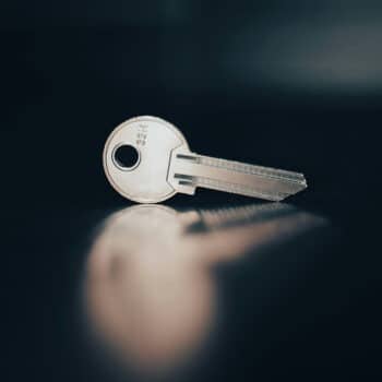 5 Reasons You Should NEVER Share Your WiFi Password